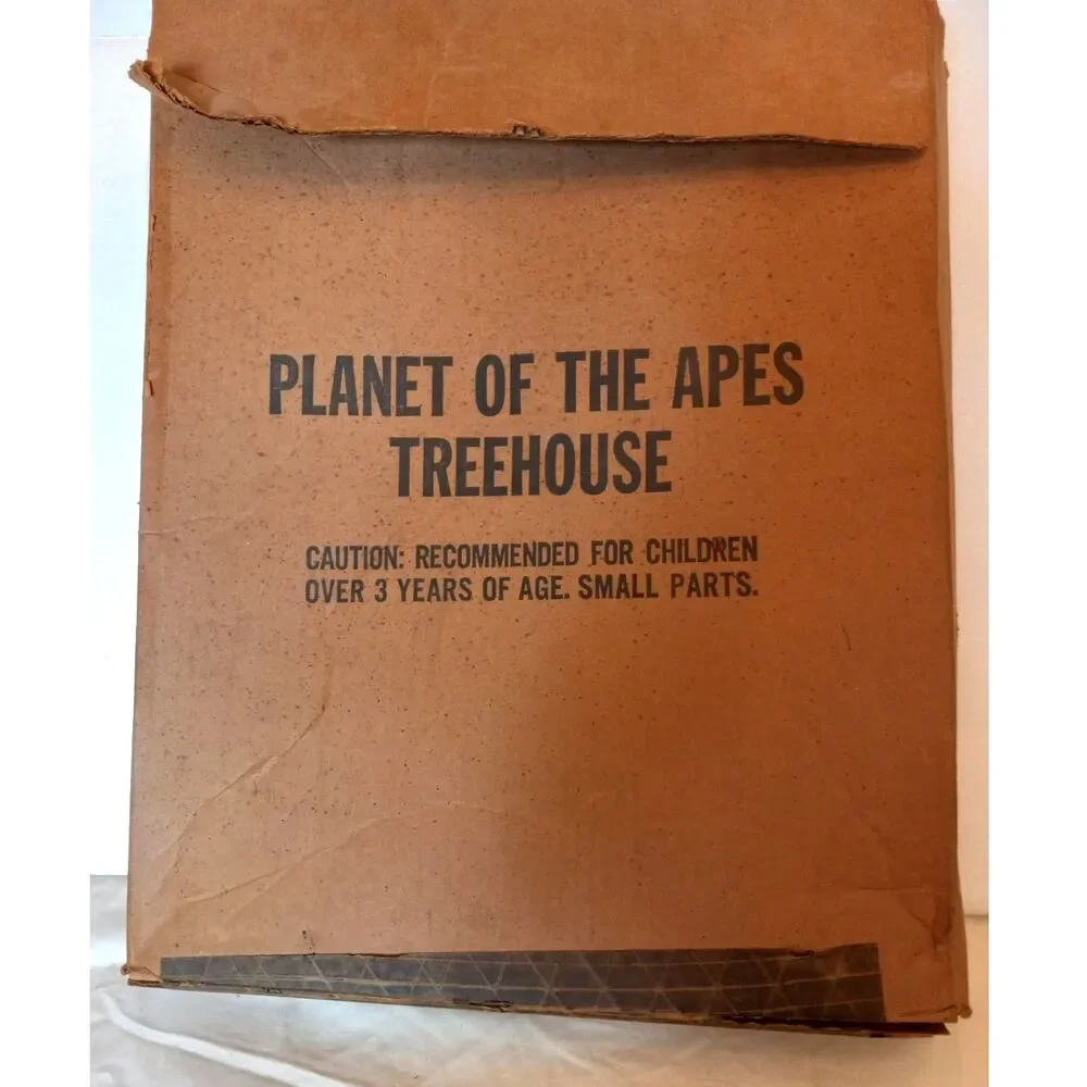 1974 Mego Planet of the Apes Treehouse (Catalog Version) INCOMPLETE w/ ORIG. BOX